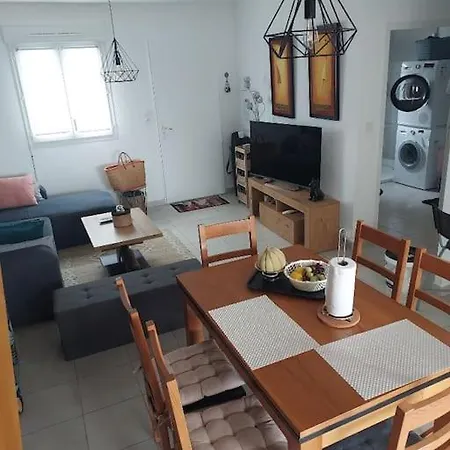 Mini A Nuciola * Cervione
